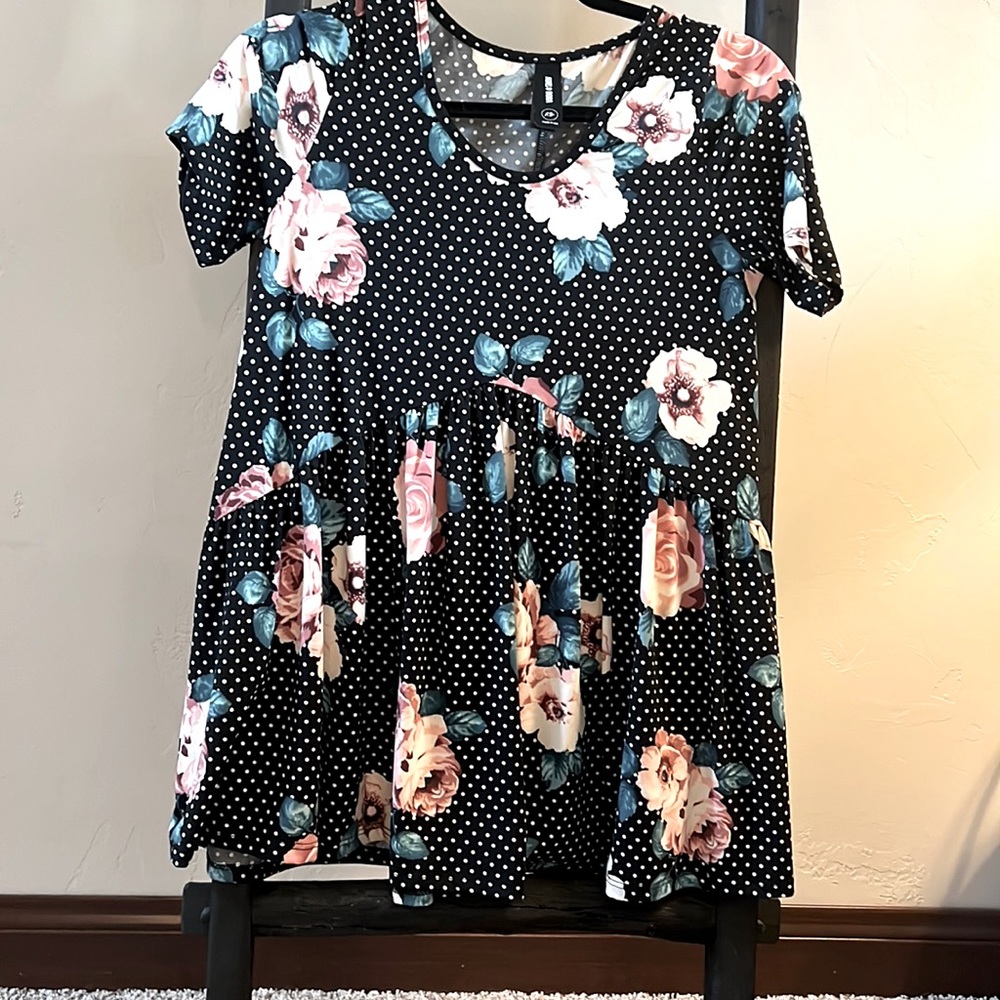 Agnes & Dora Floral/Polka Dot Swing Tunic Top